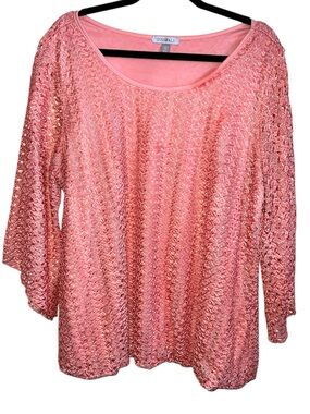 𝐑𝐎𝐙 & 𝐀𝐋𝐈 | PEACH CROCHET LACE TOP